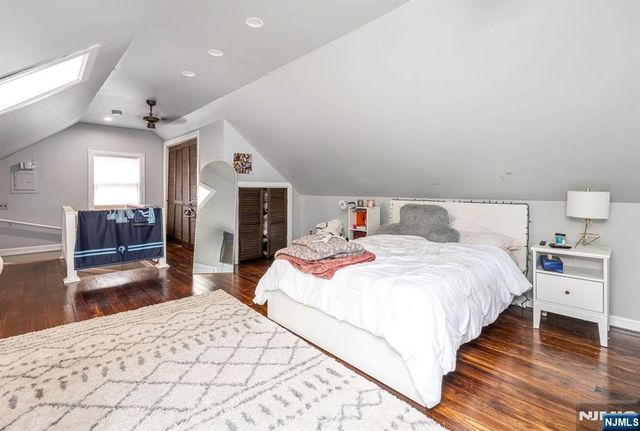 19 Christopher Place, Ridgewood, NJ 07450