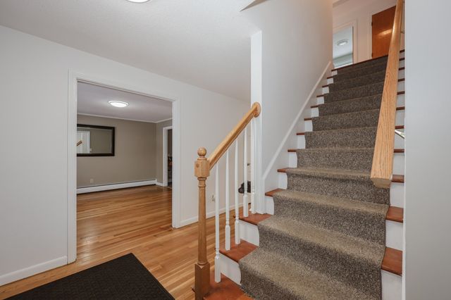 135 Pepperidge Drive, Manchester, NH 03103