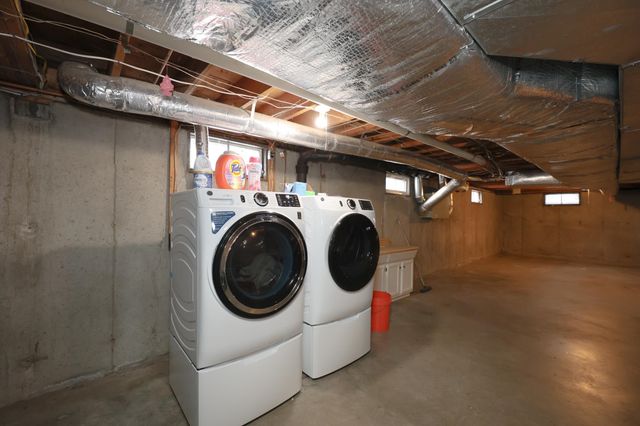 135 Pepperidge Drive, Manchester, NH 03103