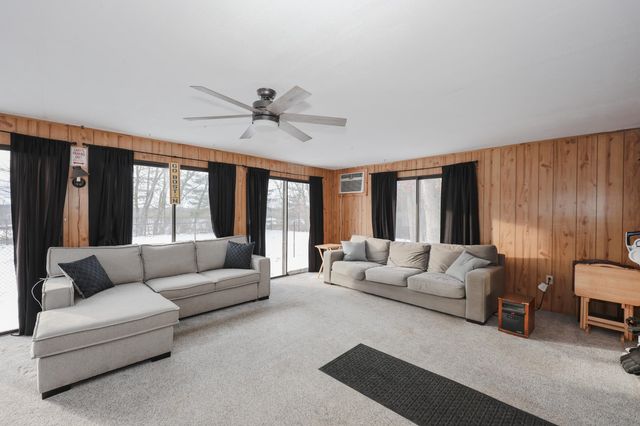 135 Pepperidge Drive, Manchester, NH 03103