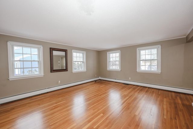 135 Pepperidge Drive, Manchester, NH 03103