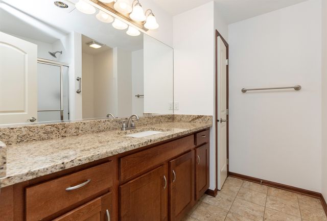 1111 NE Ford Lane, Ankeny, IA 50021