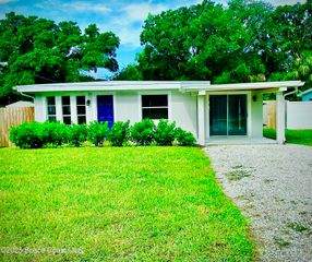 2290 Seminole Boulevard, Melbourne, FL 32904