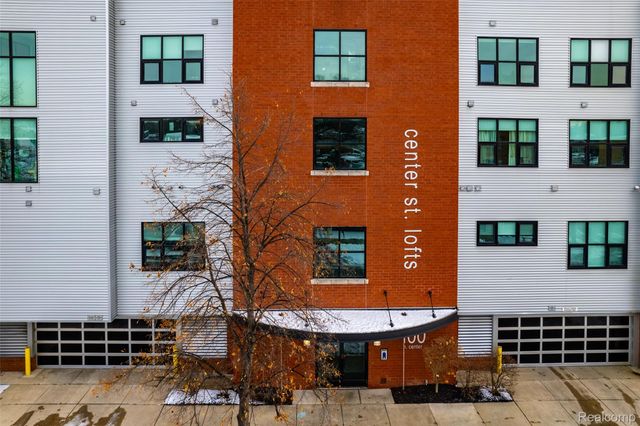 100 N Center Street 206, Royal Oak, MI 48067