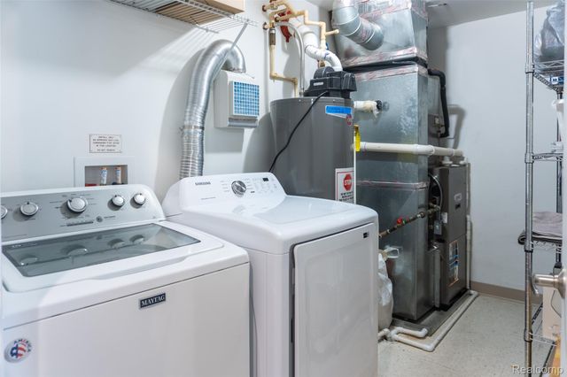 100 N Center Street 206, Royal Oak, MI 48067