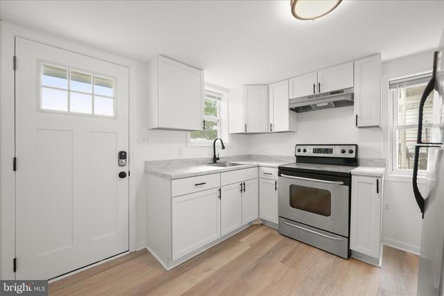 227-229 MAIN ST, New Windsor, MD 21776