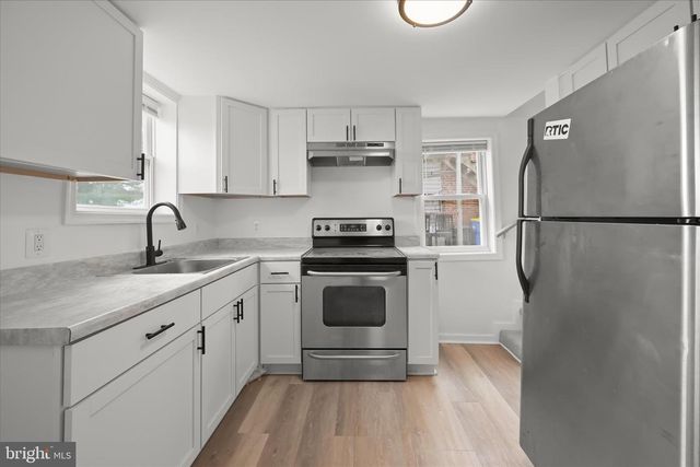 227-229 MAIN ST, New Windsor, MD 21776