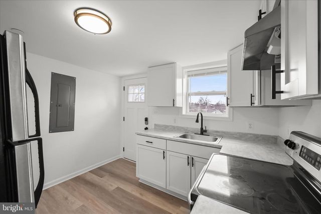 227-229 MAIN ST, New Windsor, MD 21776