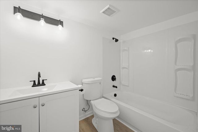 227-229 MAIN ST, New Windsor, MD 21776