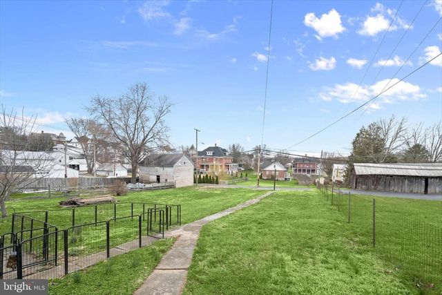 227-229 MAIN ST, New Windsor, MD 21776