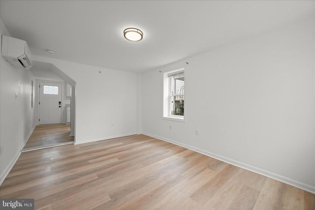 227-229 MAIN ST, New Windsor, MD 21776