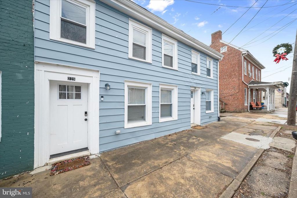 227-229 MAIN ST, New Windsor, MD 21776