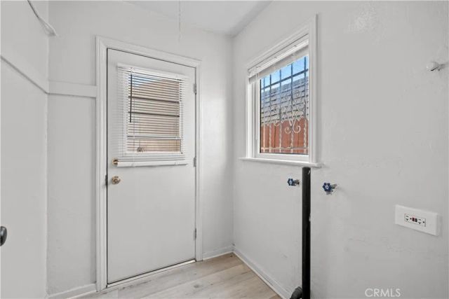 8109 Naomi Avenue, Los Angeles, CA 90001