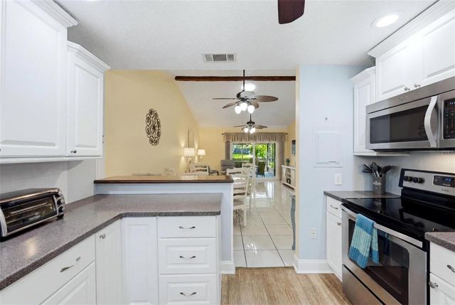 3663 LONGMEADOW 23, Sarasota, FL 34235