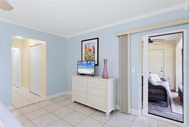 3663 LONGMEADOW 23, Sarasota, FL 34235