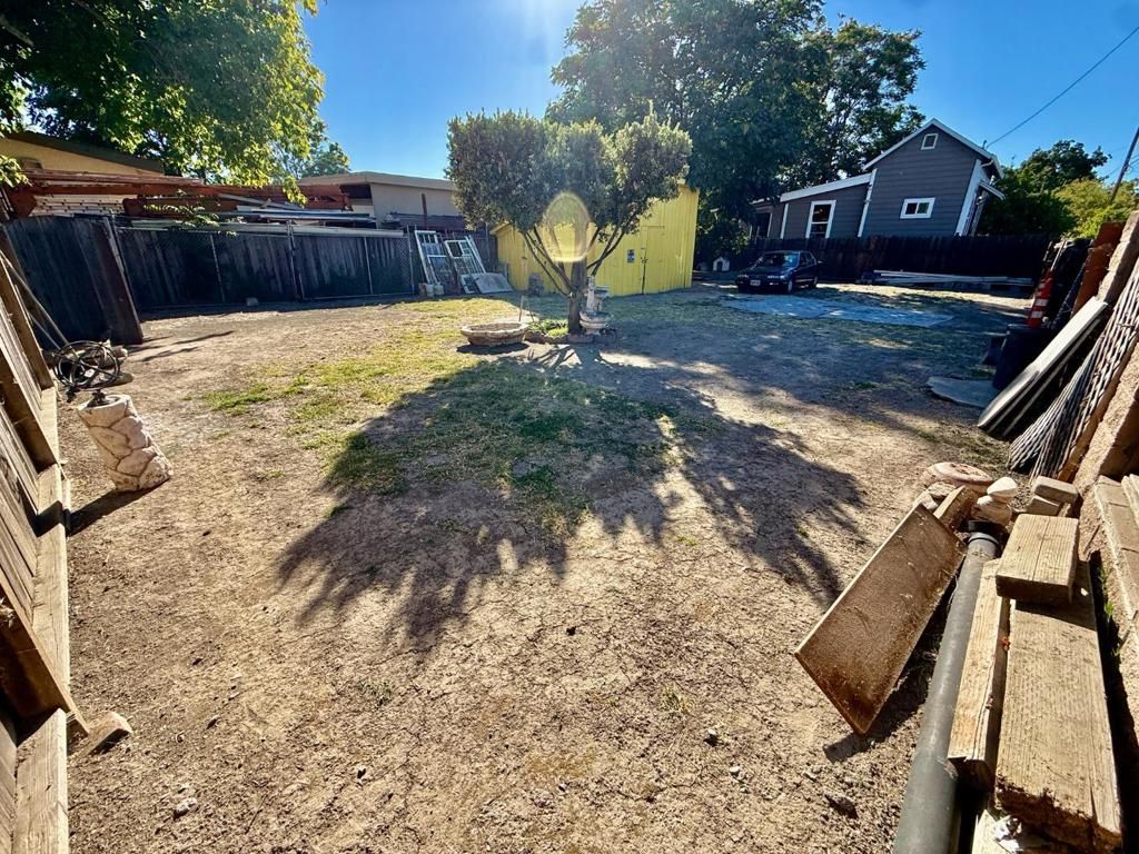 Image 18 of property listing at 55 Willow Street, San Jose, CA 95110