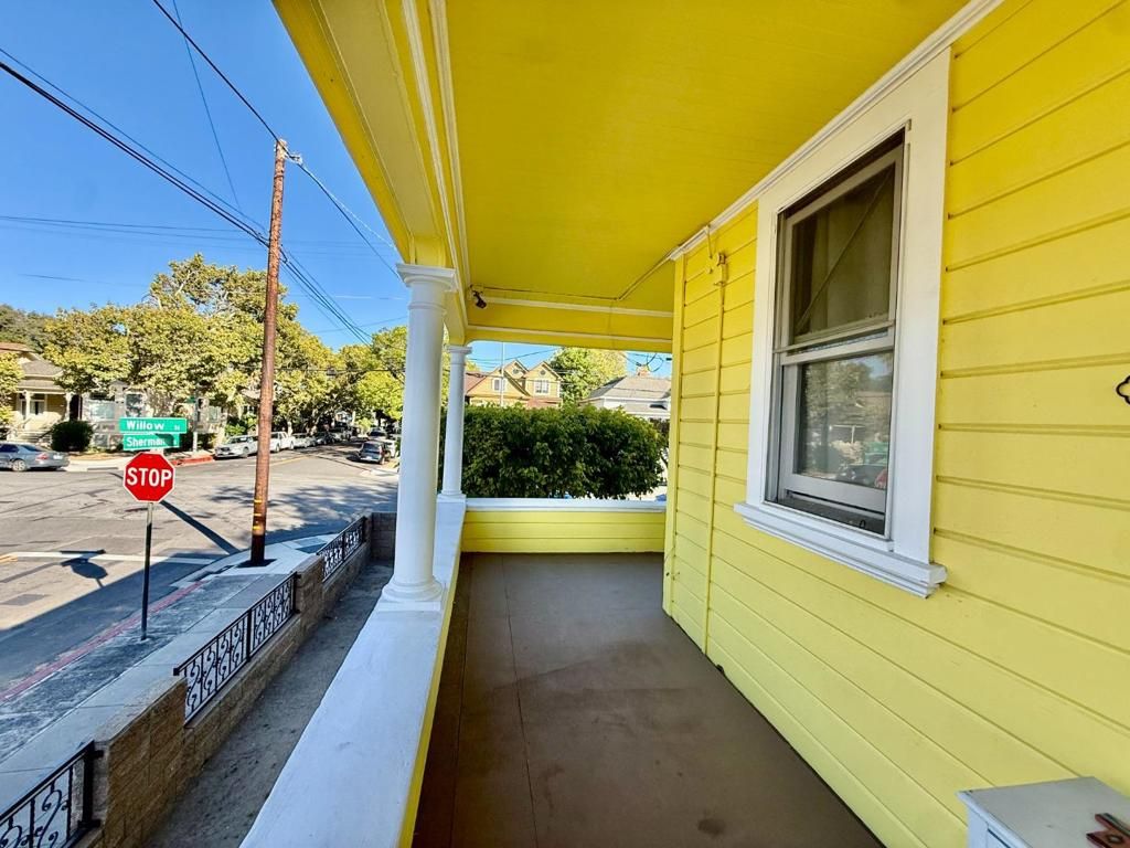 Image 5 of property listing at 55 Willow Street, San Jose, CA 95110