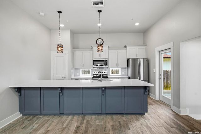 2104 Paniolo, Boerne, TX 78006