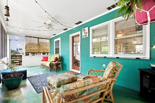 133 N Fourth Avenue, Kure Beach, NC 28449