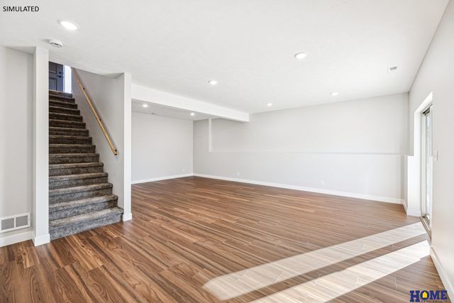 1071 Meadow Lane, Hickman, NE 68372