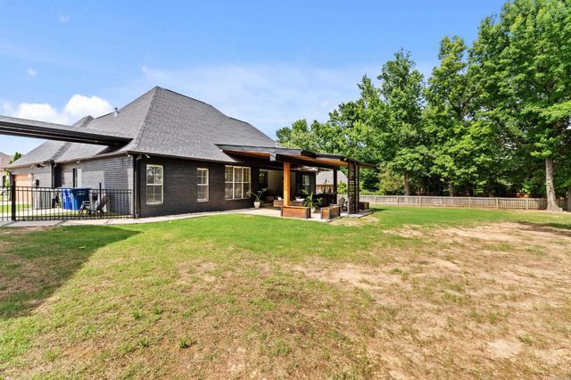 5205 Clayborn Dr, Conway, AR 72034