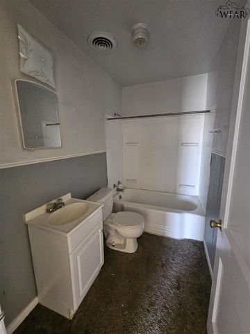 1822 KEELER AVENUE, Wichita Falls, TX 76301