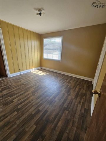 1822 KEELER AVENUE, Wichita Falls, TX 76301