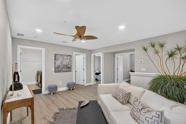 525 19TH STREET NW, Ruskin, FL 33570