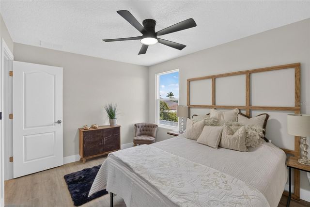 525 19TH STREET NW, Ruskin, FL 33570