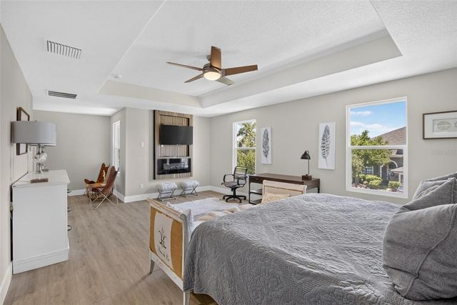 525 19TH STREET NW, Ruskin, FL 33570