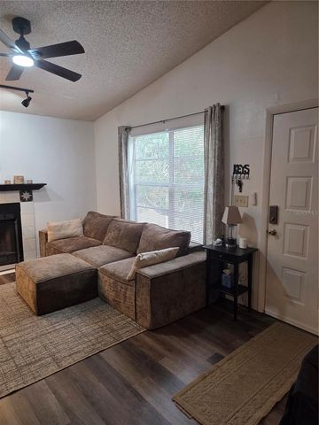 4033 DREAM OAK PLACE 203, Tampa, FL 33613