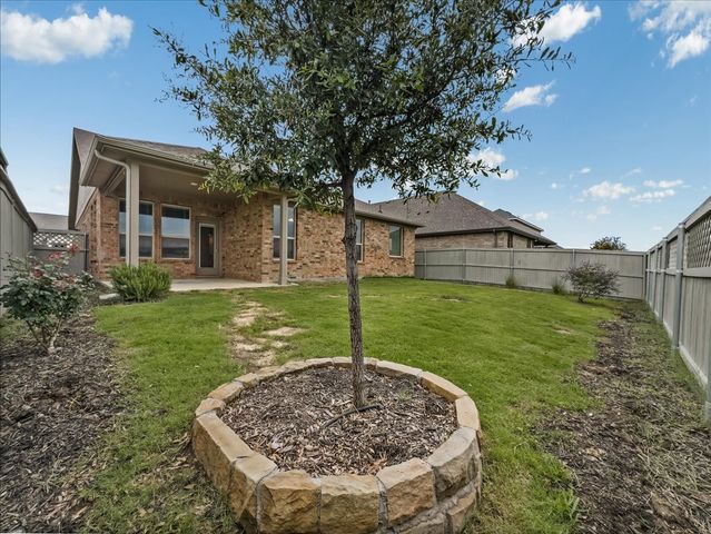 1605 Camp Court, Northlake, TX 76247