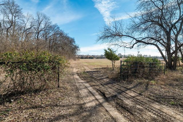 5215 COUNTY ROAD 277, Melissa, TX 75454