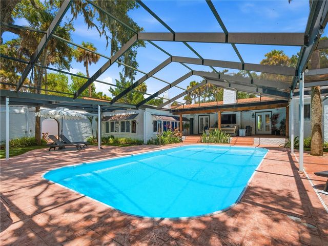 636 N RIVERSIDE DRIVE, New Smyrna Beach, FL 32168