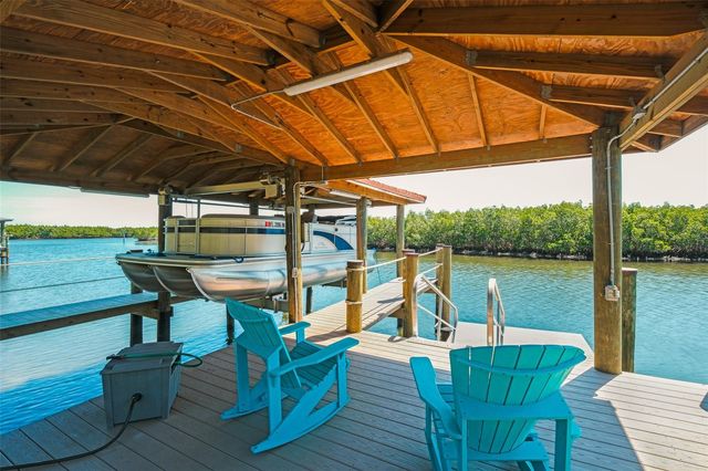 636 N RIVERSIDE DRIVE, New Smyrna Beach, FL 32168