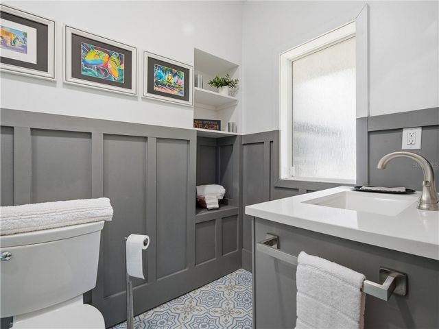 636 N RIVERSIDE DRIVE, New Smyrna Beach, FL 32168