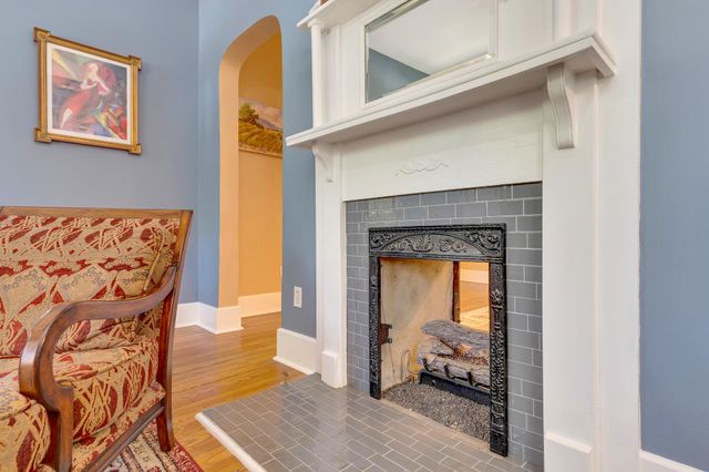 1004 S Highland Park Avenue, Chattanooga, TN 37404