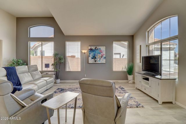 1794 W Oriole Way, Chandler, AZ 85286