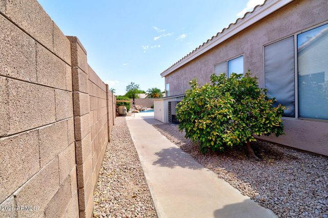 1794 W Oriole Way, Chandler, AZ 85286