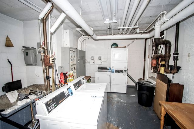 7363 S South Shore Drive 409, Chicago, IL 60649