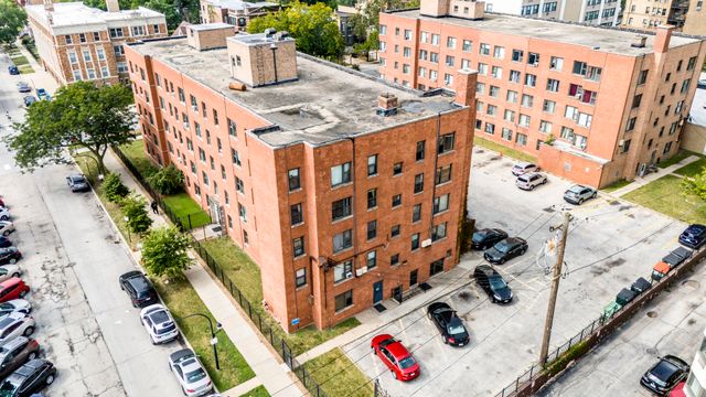 7363 S South Shore Drive 409, Chicago, IL 60649