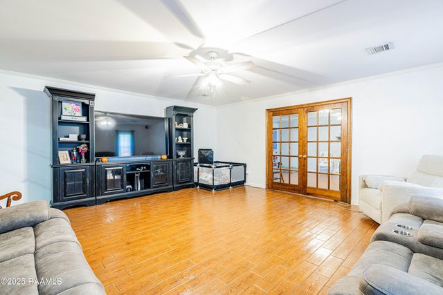 108 Rice Circle, Scott, LA 70583