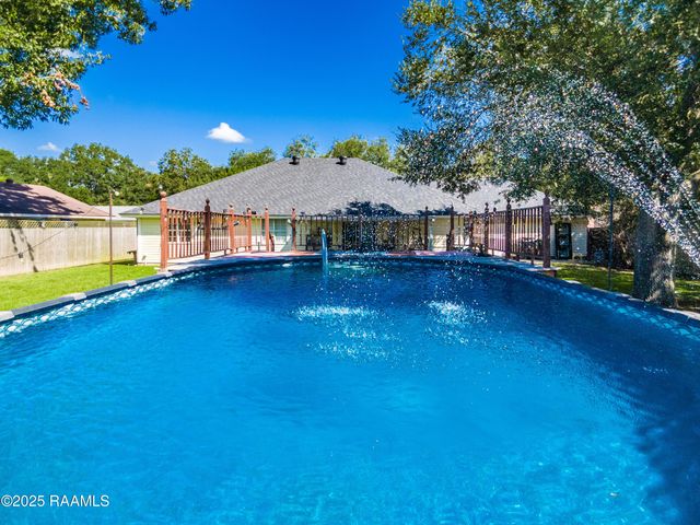 108 Rice Circle, Scott, LA 70583