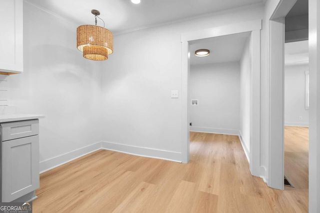 138 W Dixie Avenue SE, Marietta, GA 30008