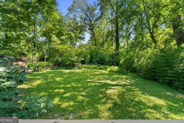138 W Dixie Avenue SE, Marietta, GA 30008