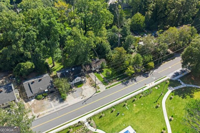 138 W Dixie Avenue SE, Marietta, GA 30008