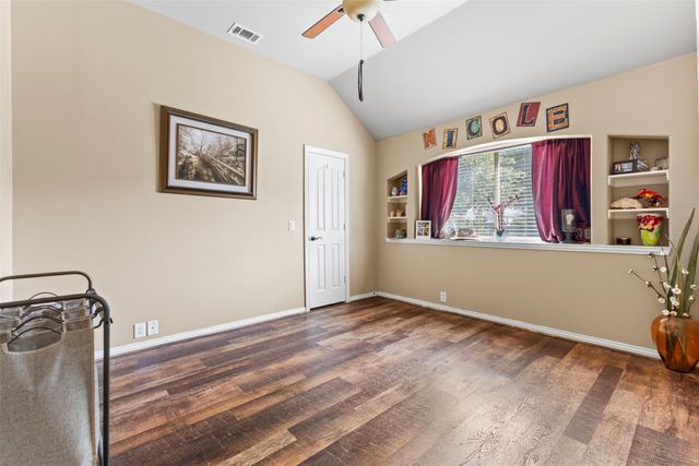 726 Celebrity Court, Midlothian, TX 76065