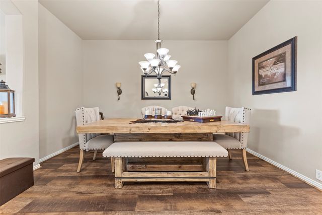 726 Celebrity Court, Midlothian, TX 76065
