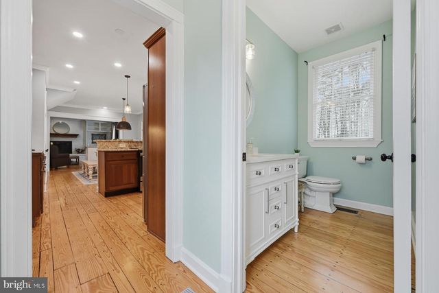 322 PROSPECT BAY DR W, Grasonville, MD 21638