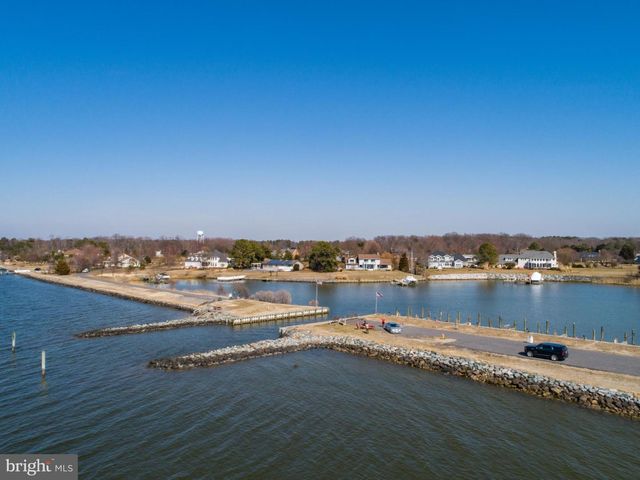 322 PROSPECT BAY DR W, Grasonville, MD 21638